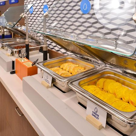 Holiday Inn Express Hotel & Suites Columbus By Ihg Ngoại thất bức ảnh